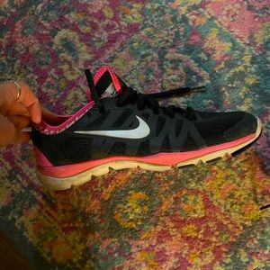 COPY - Nike women’s shoes size 8.5